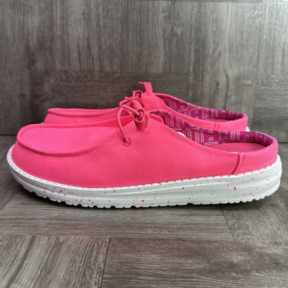 Hey Dude Wendy Mule Womens 8 Neon Pink Slip On Stretch Canvas Casual NEW - Picture 2 of 8